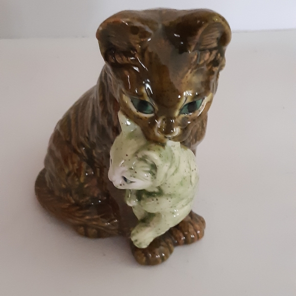 L Briand Other - L Briand cat figurine